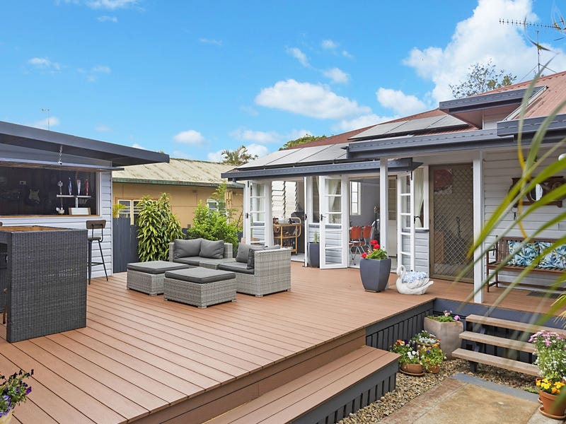 27 RIVERVIEW STREET, Murwillumbah, NSW 2484 Property Details