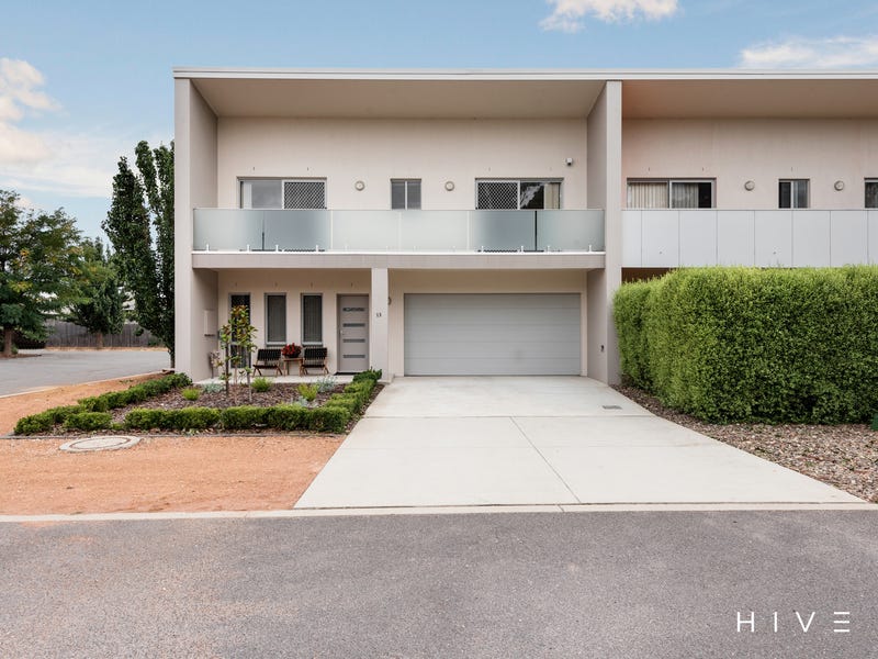 13 Oberon Close, Harrison, ACT 2914