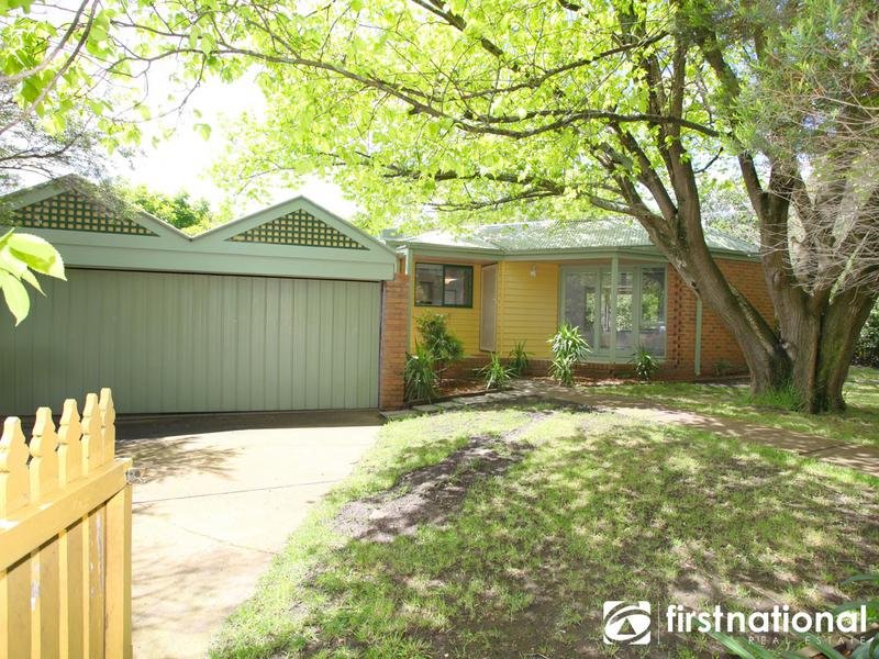 1/53 Peel Street, Berwick, Vic 3806 Property Details