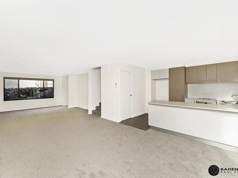 21/2 Archibald Street, Lyneham, ACT 2602 Property Details