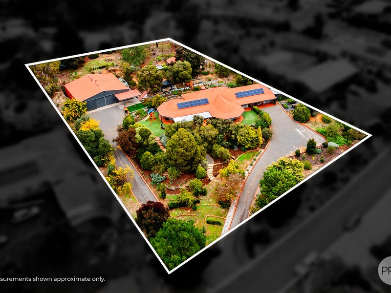 22 Michelle Drive, Maiden Gully, VIC 3551