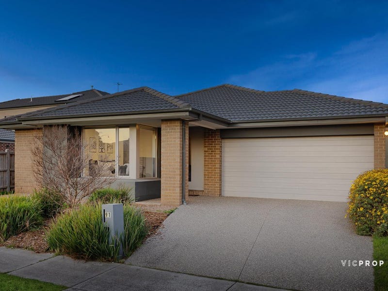 Real Estate & Property for Sale in 127 The Strand, Point Cook, VIC 3030