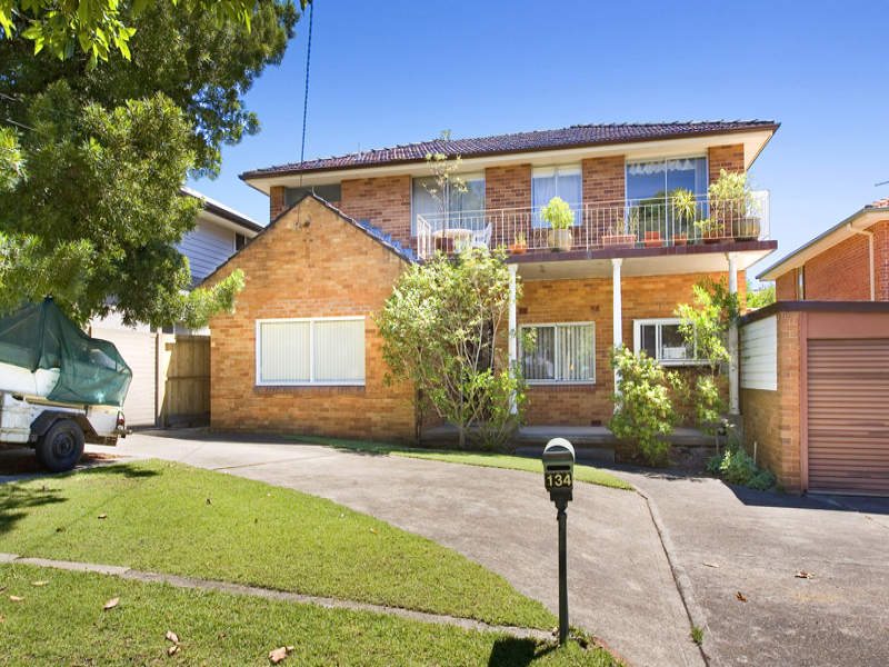 134 Oliver Street, Freshwater, NSW 2096