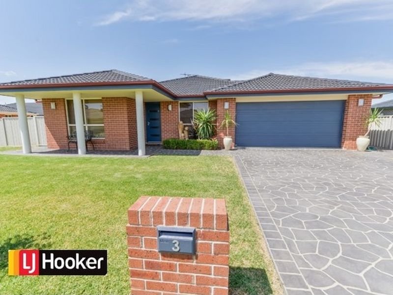 3 Bowman Drive, Westdale, NSW 2340 Property Details