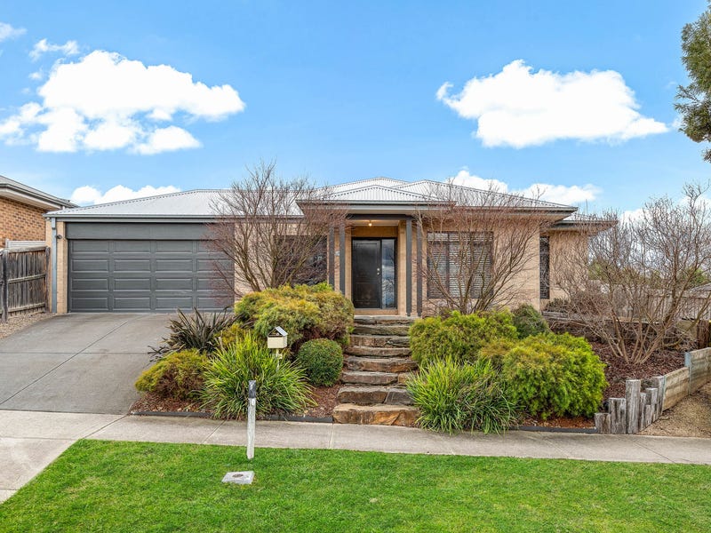 Real Estate & Property for Sale in Gisborne, VIC 3437 (+1 location) Pg