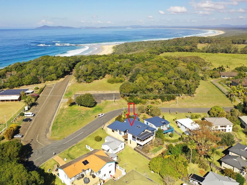 5 High Street, Black Head, NSW 2430