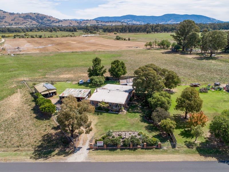 107 KiewaBonegilla Road, Tangambalanga, Vic 3691 Property Details