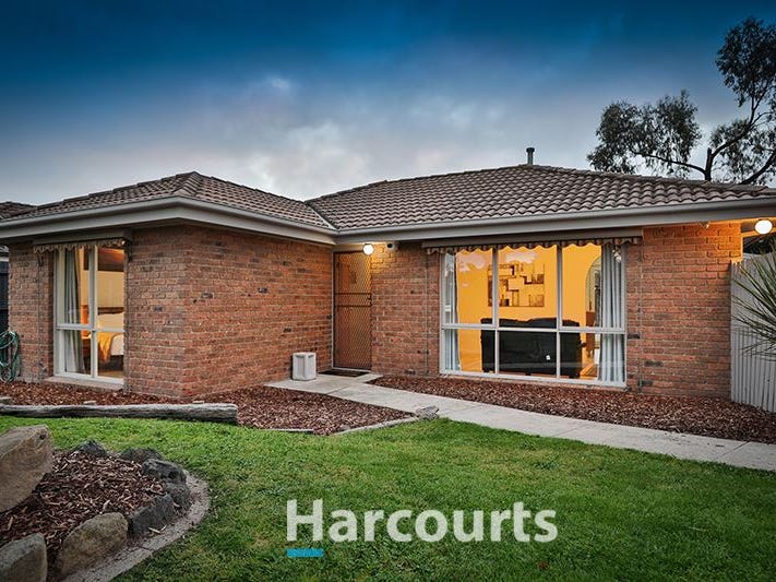 97 Racecourse Road, Pakenham, Vic 3810 Property Details