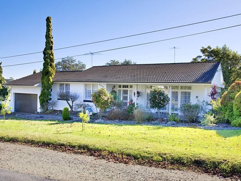 2 Gemas Place, St Ives Chase, NSW 2075