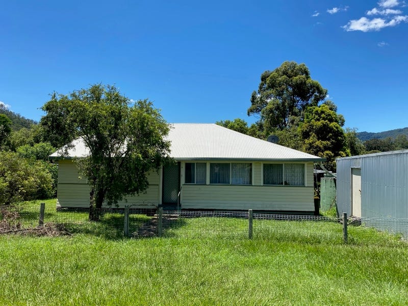 4 Sherwood Street, Old Grevillia, NSW 2474