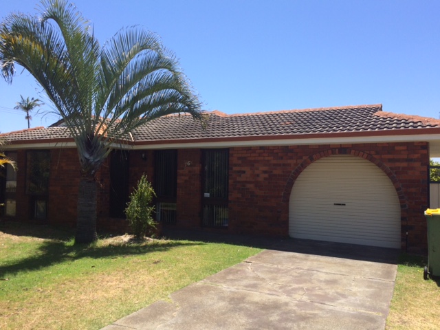 16 Scribbly Gum Square Willetton WA 6155