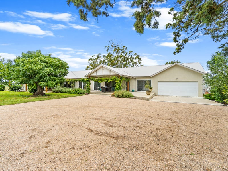 407 Riverview Road, Heyfield, Vic 3858 House for Sale