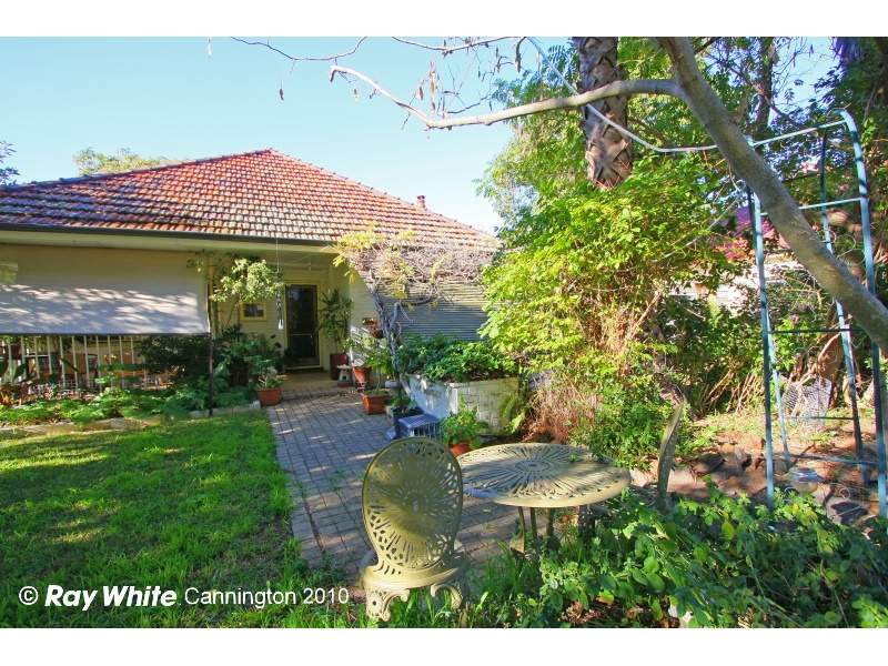 94 Lacey Street, Beckenham, WA 6107 Property Details