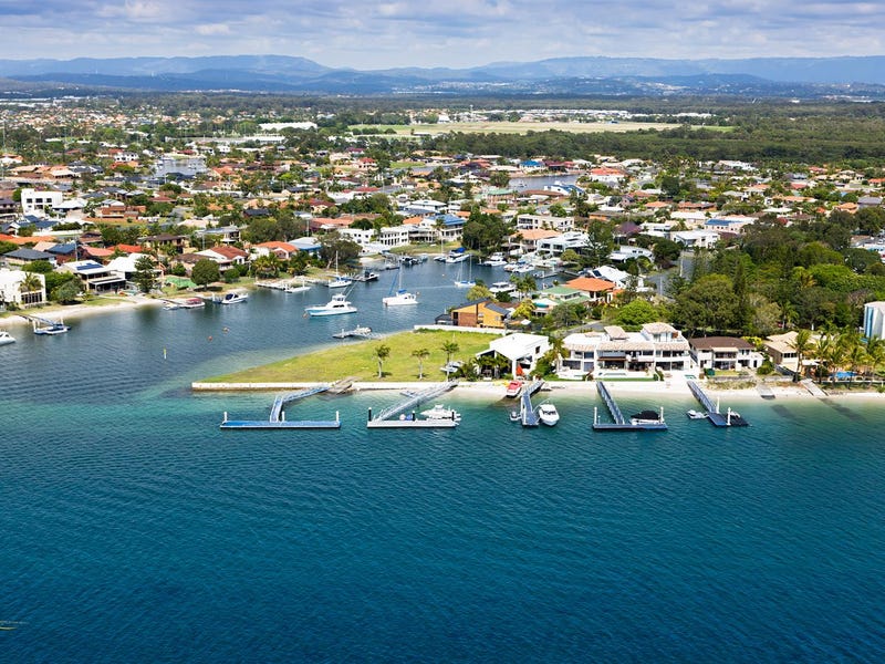 Real Estate & Property for Sale in Hope Island, QLD 4212 (+1 location