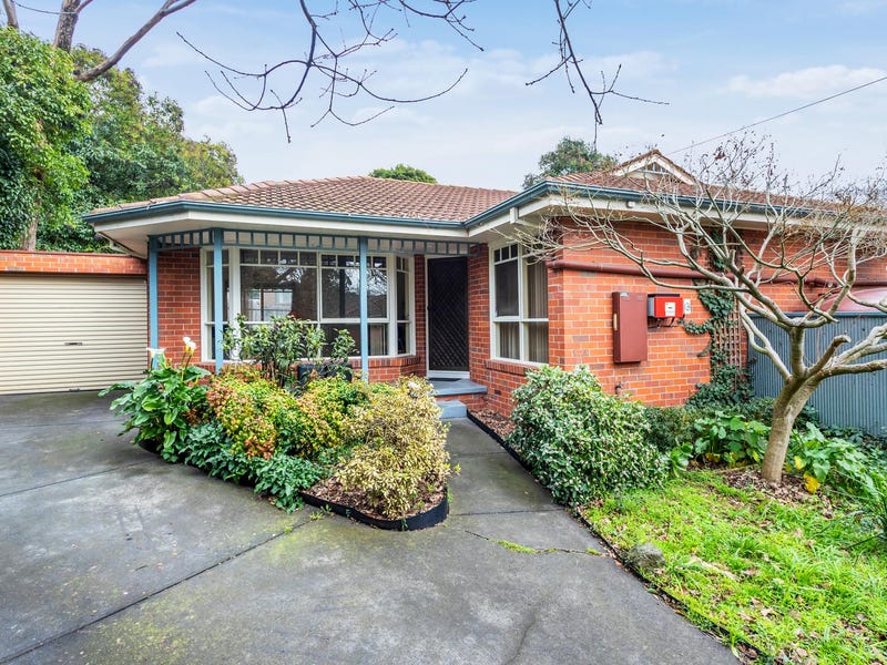 2/15 Beaufort Road, Croydon, VIC 3136
