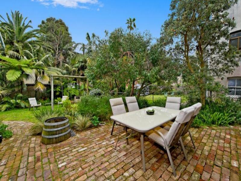 6/37 Arcadia St, Coogee, NSW 2034 Property Details