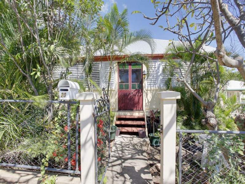 20 Clifton Street, North Ward, QLD 4810