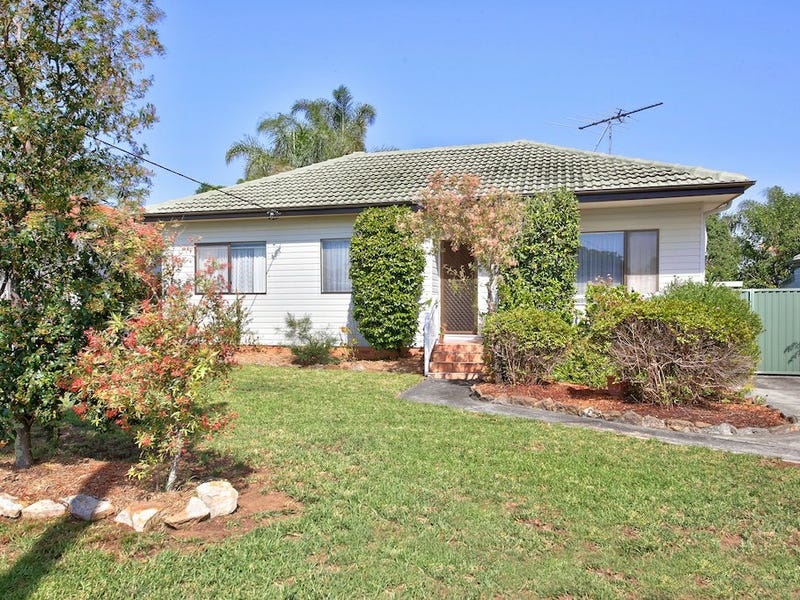 40 Darwin Road, Campbelltown, NSW 2560