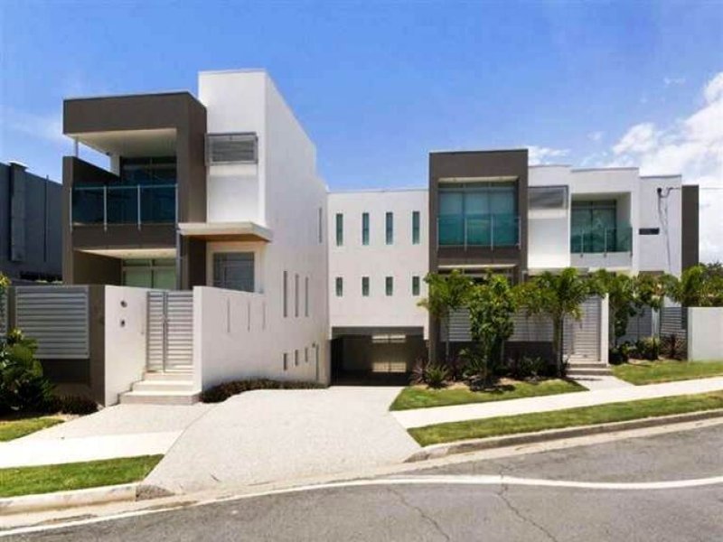 1/4 Bardon Avenue, Miami, QLD 4220