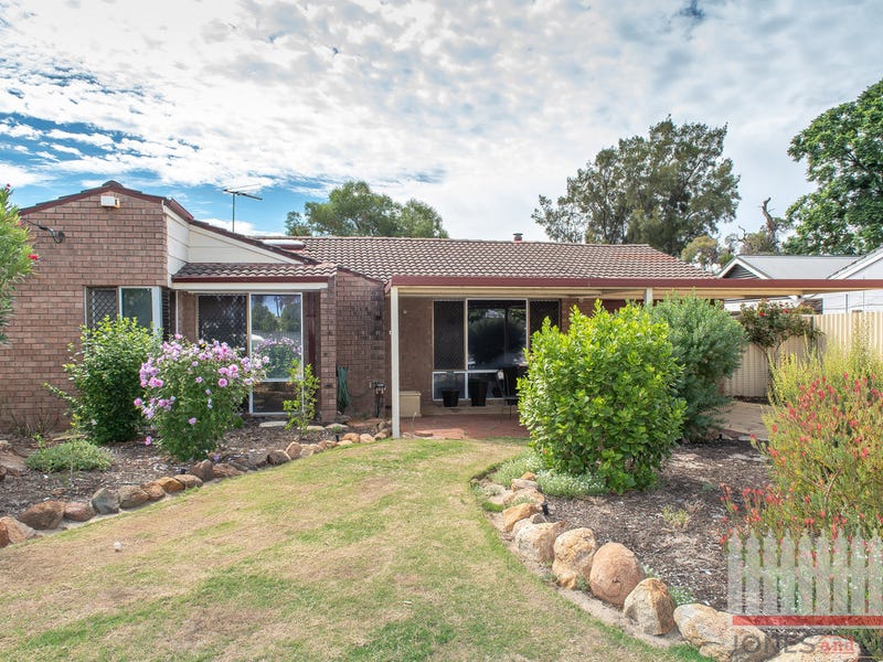 Houses for Sale in Eden Hill, WA 6054