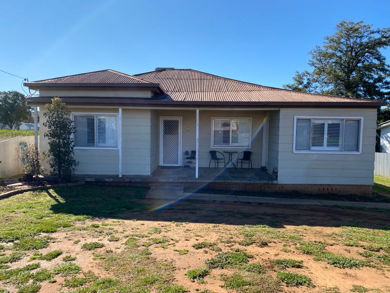 31 Coleman Road, Parkes, NSW 2870