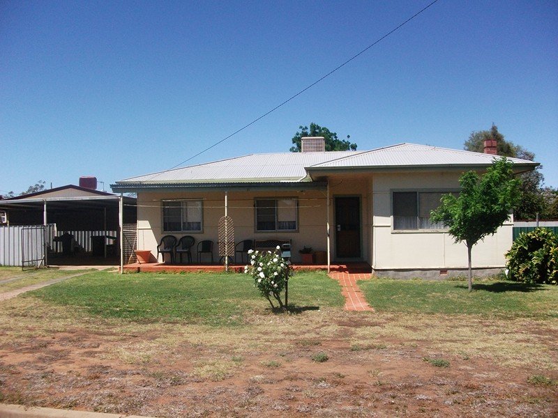 2 Goodwill St, Condobolin, NSW 2877 Property Details
