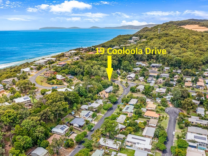 19 Cooloola Drive, Rainbow Beach, QLD 4581