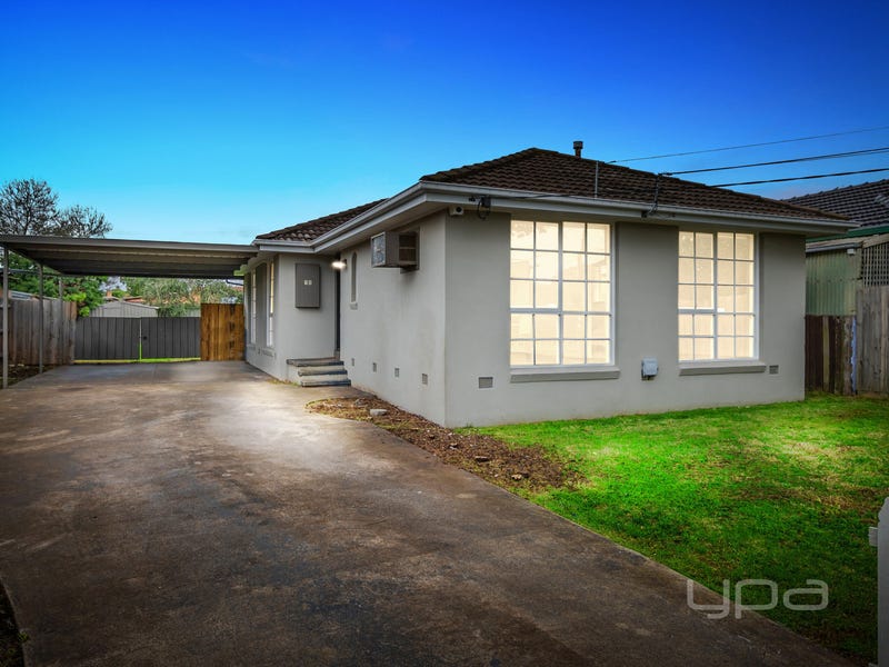 Houses for Sale in Melton, VIC 3337