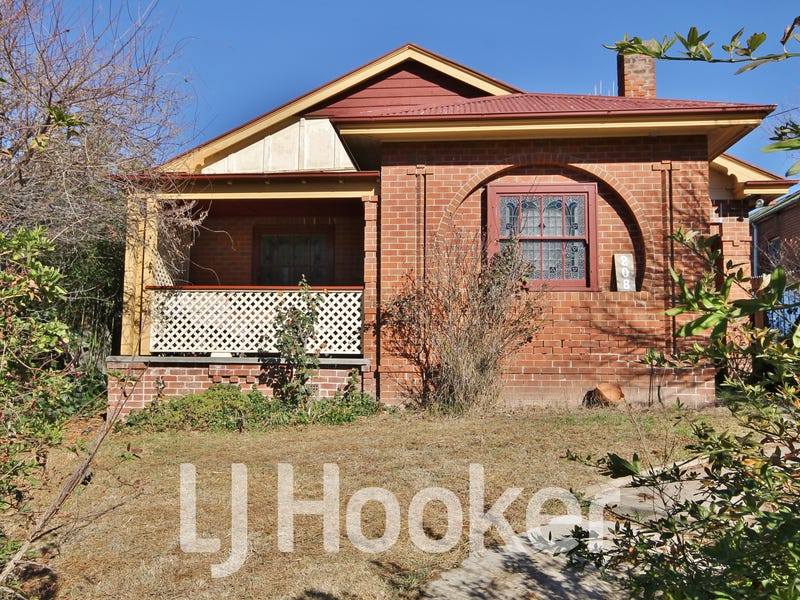 208 Keppel Street, Bathurst, NSW 2795