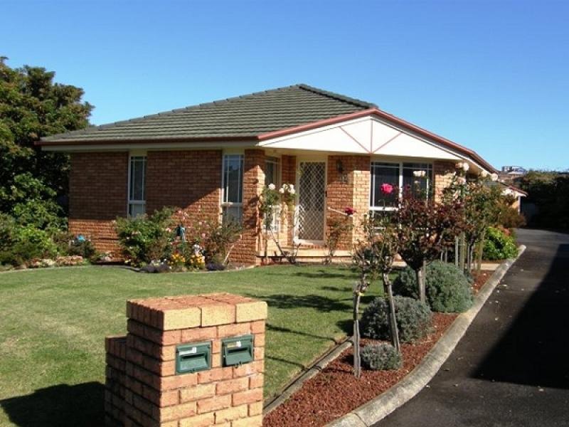 Unit 1 , 44 West Park Grove, Burnie, Tas 7320 Property Details