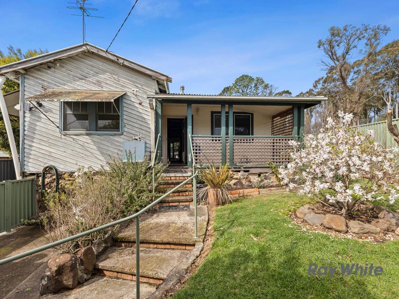 4 Park Street, Mogo, NSW 2536 Property Details