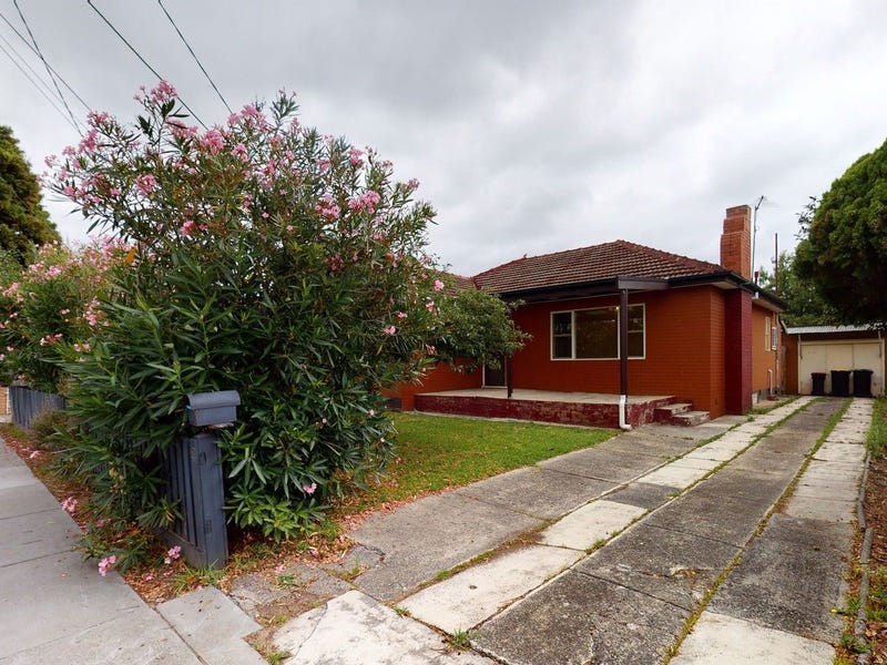 52 Main Road, Clayton South, Vic 3169 52 Main Road, Clayton South, Vic 3169