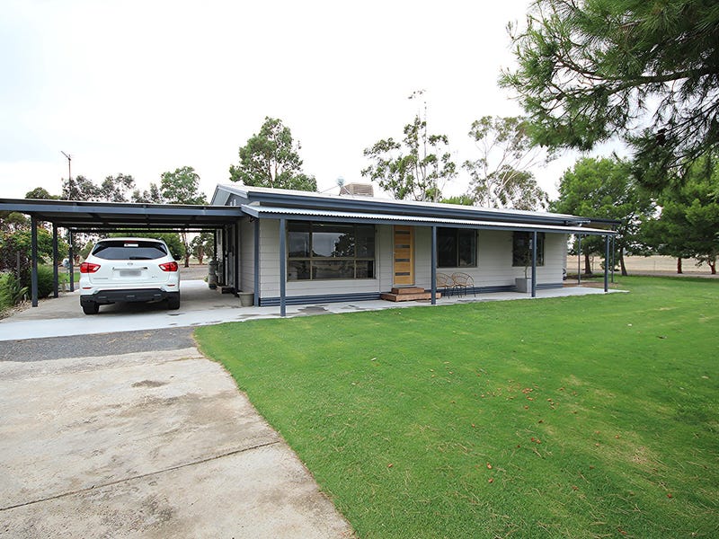 117 Hughes Road, Quantong, Vic 3401 Property Details