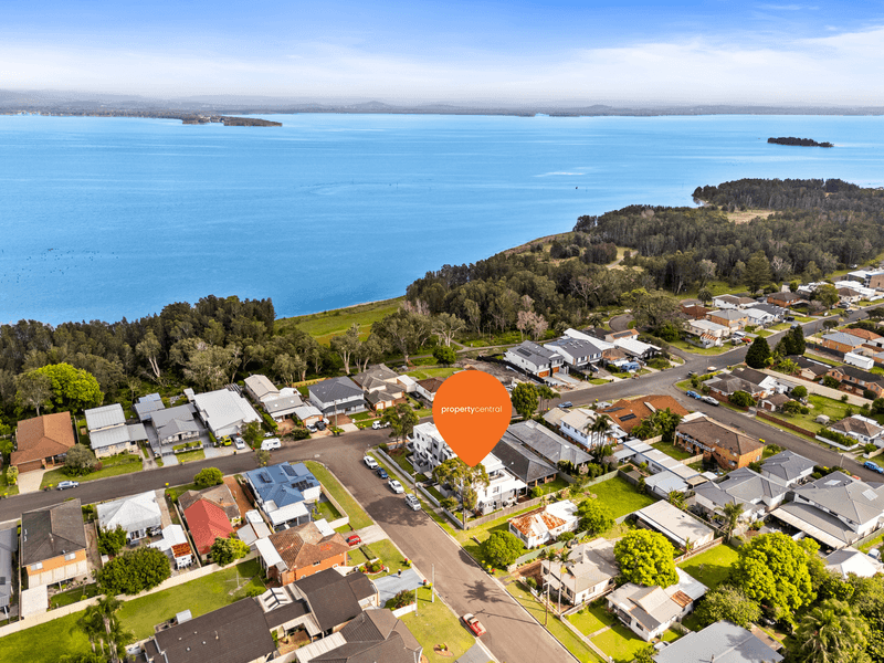 Real Estate & Property for Sale in The Entrance, NSW 2261 (+1 location