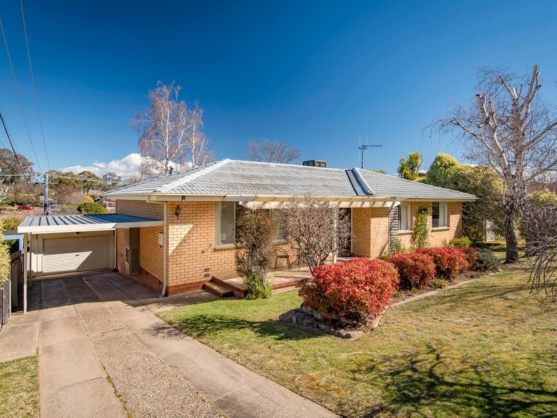 9 Fowles Street, Weston, ACT 2611 Property Details
