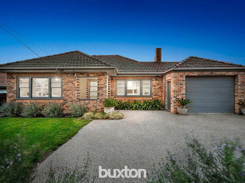 Houses for Sale in Hampton, VIC 3188