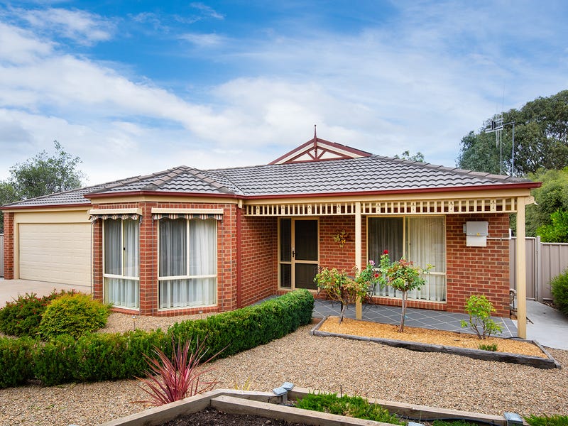 5 Yurunga Drive, Castlemaine, Vic 3450 Property Details