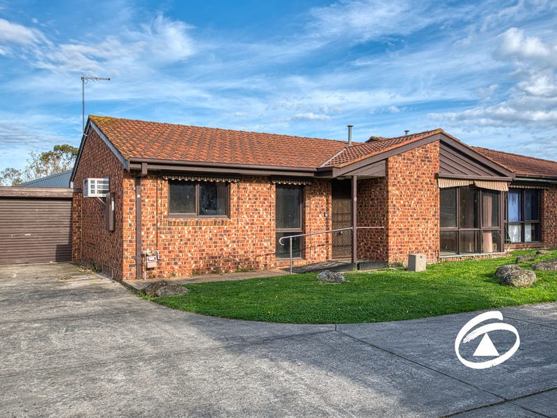 8/1820 Rogers Street, Pakenham, Vic 3810 Property Details
