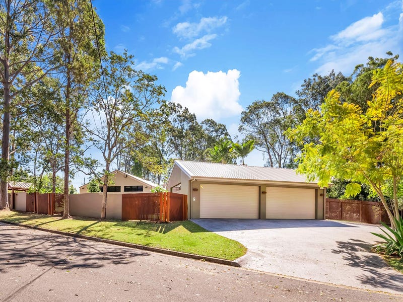 2 Carinya Street, Ashmore, QLD 4214