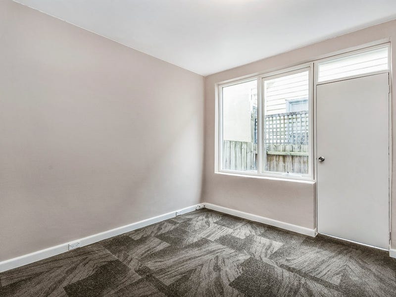 2/111 Gillies Street, Fairfield, Vic 3078 Property Details