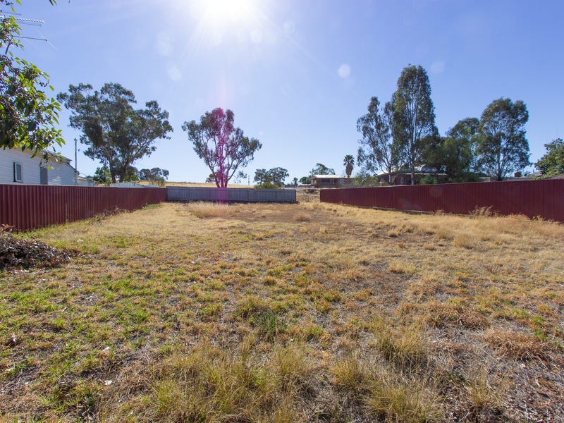81 Ferrier Street, Narrandera, NSW 2700