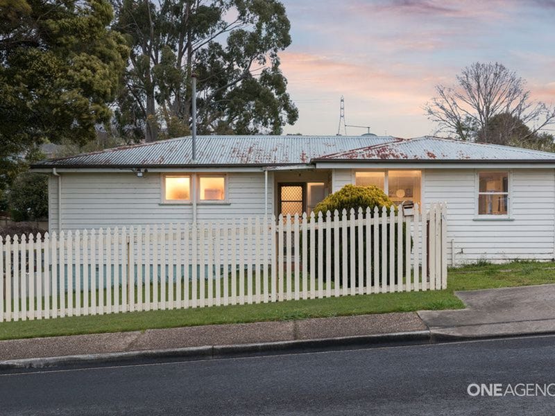 1 Colegrave Road, Upper Burnie, Tas 7320 House for Sale realestate