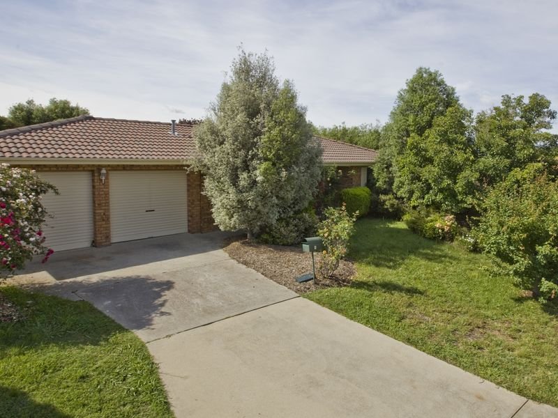 4 Armbruster Street, Gordon, ACT 2906 Property Details