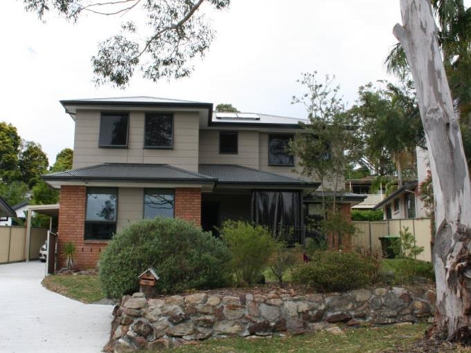 10 Kingswood Road, Engadine, NSW 2233