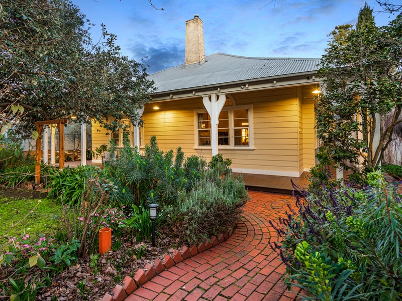 49 Barkly Street, Bendigo, Vic 3550 Property Details