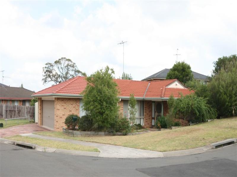 1 Logan Place Quakers Hill Nsw 2763 Property Details