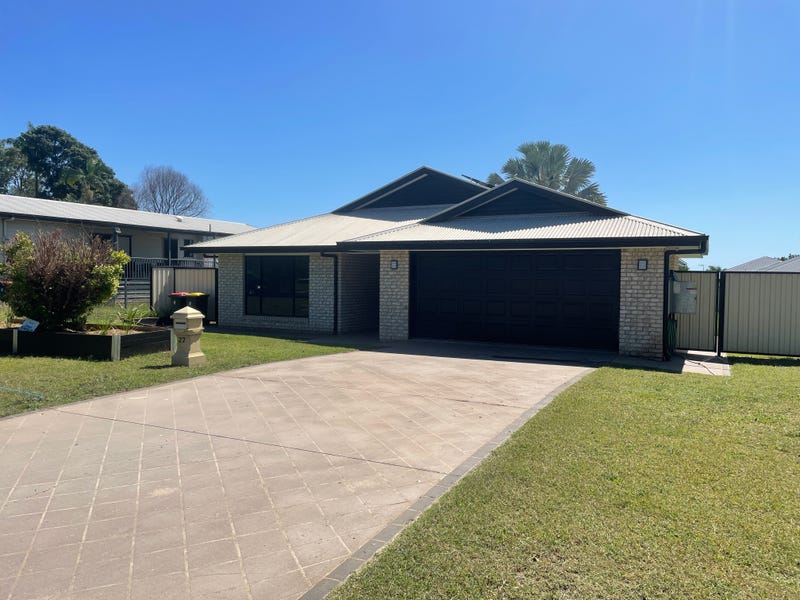 27 Bernborough Avenue, Moranbah, Qld 4744 Property Details