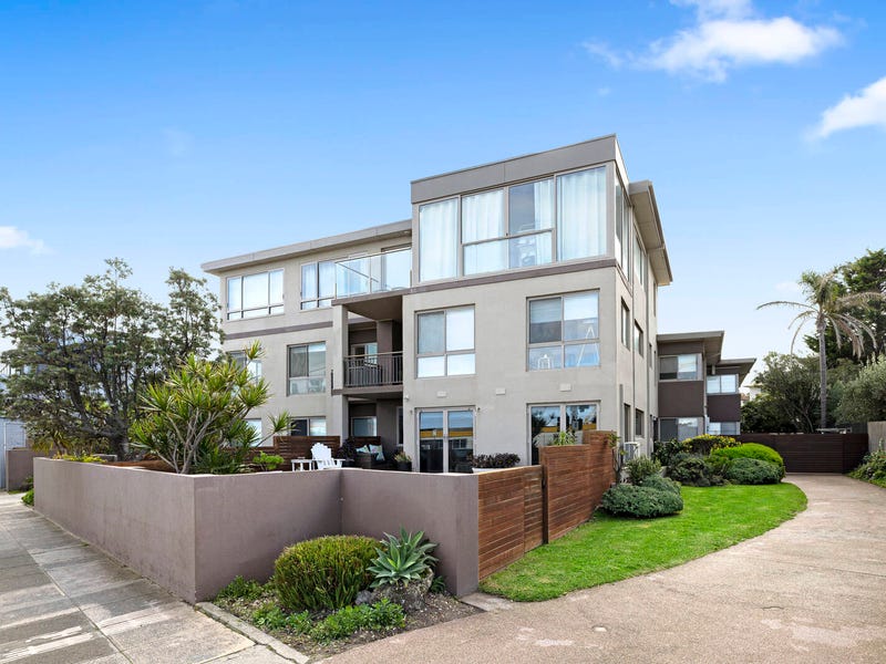 12/70 Beach Road, Mentone, Vic 3194 Property Details