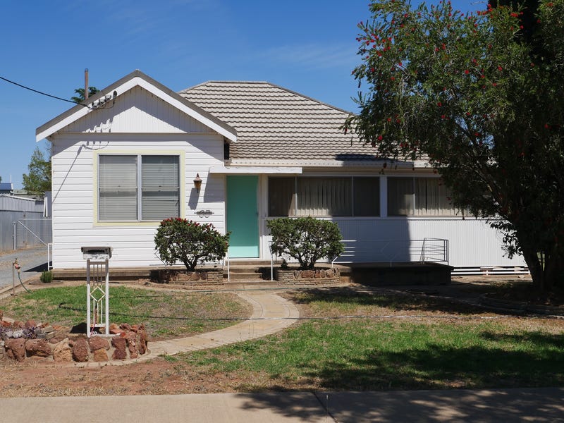 65 Wade Avenue, Leeton, NSW 2705 Property Details