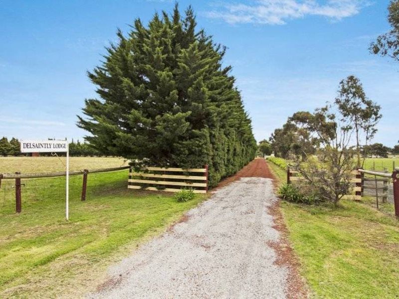 365 Lancefield Road, Sunbury, Vic 3429 Property Details